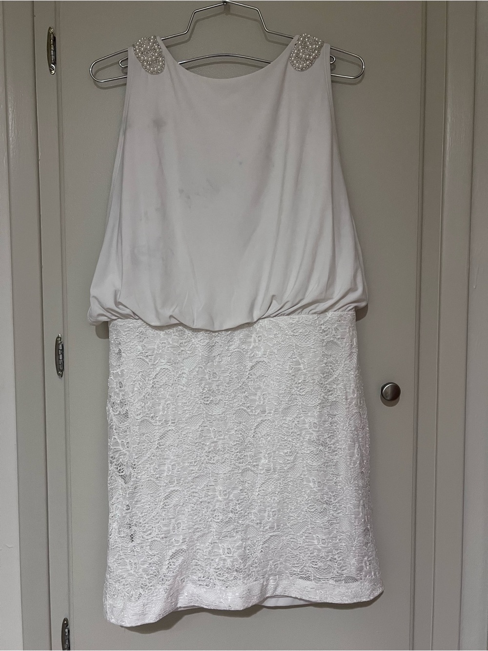 Scarlett size 6 White Lace-Trim Sleeveless Dress with accents